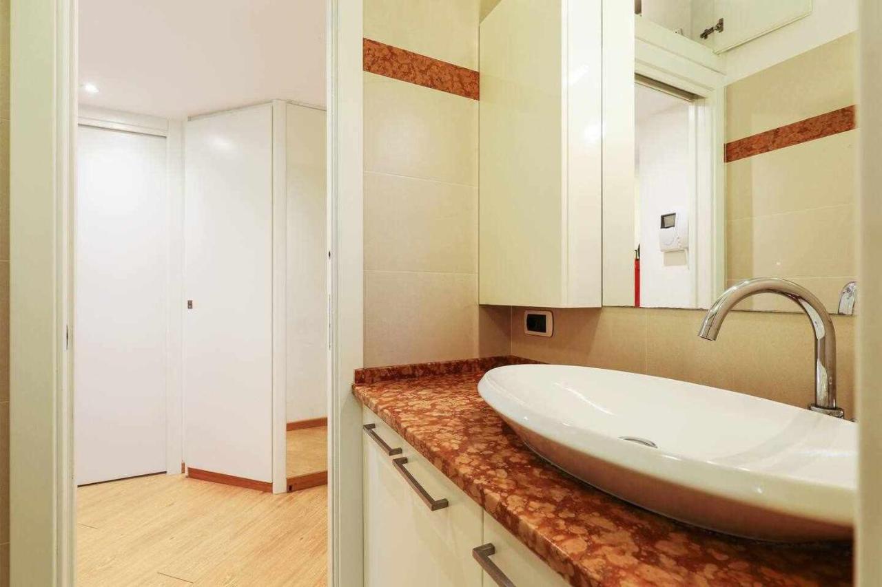 Apartment Sv18c Charming Modern Flat S Ambrogio