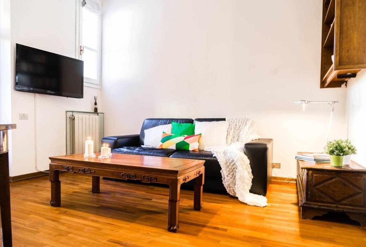 Ma08a Beautiful Flat With Terrace In Pta Nuova Appartamento Milano