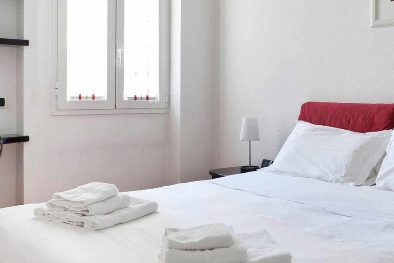 Sv18c Charming Modern Flat S Ambrogio Apartment *