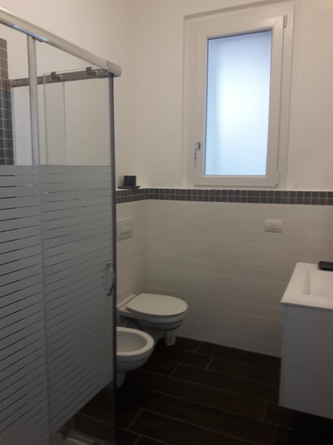 Quiet And Comfortable In Porta Romana Milaan