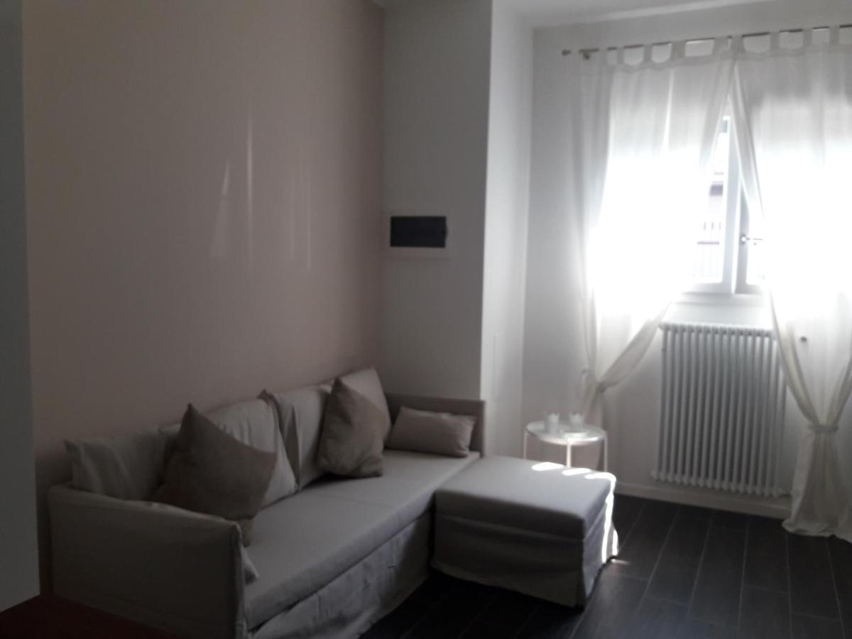 Quiet And Comfortable In Porta Romana Appartement *