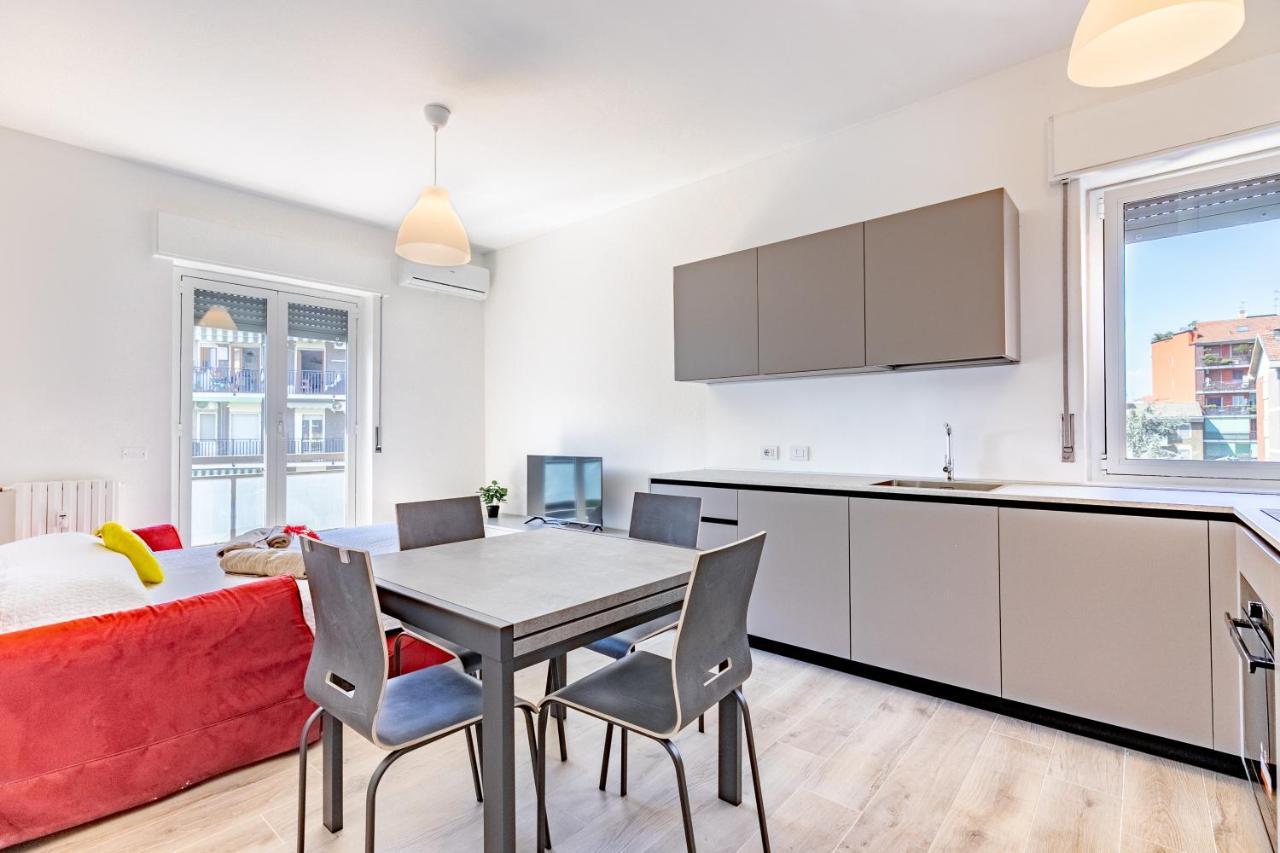 Alessia's Flat- M3 Corvetto * Milano