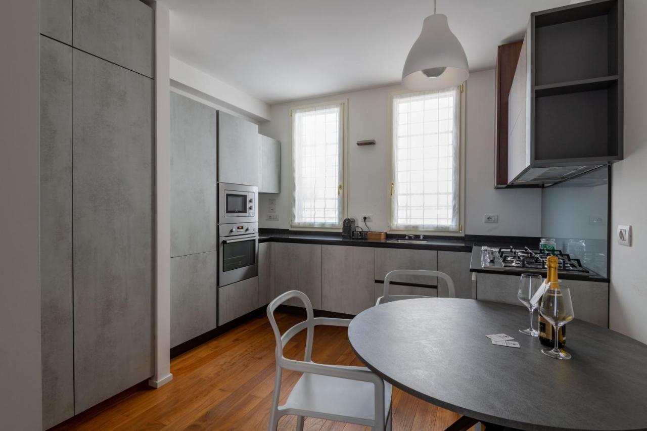 Voghera Apartment