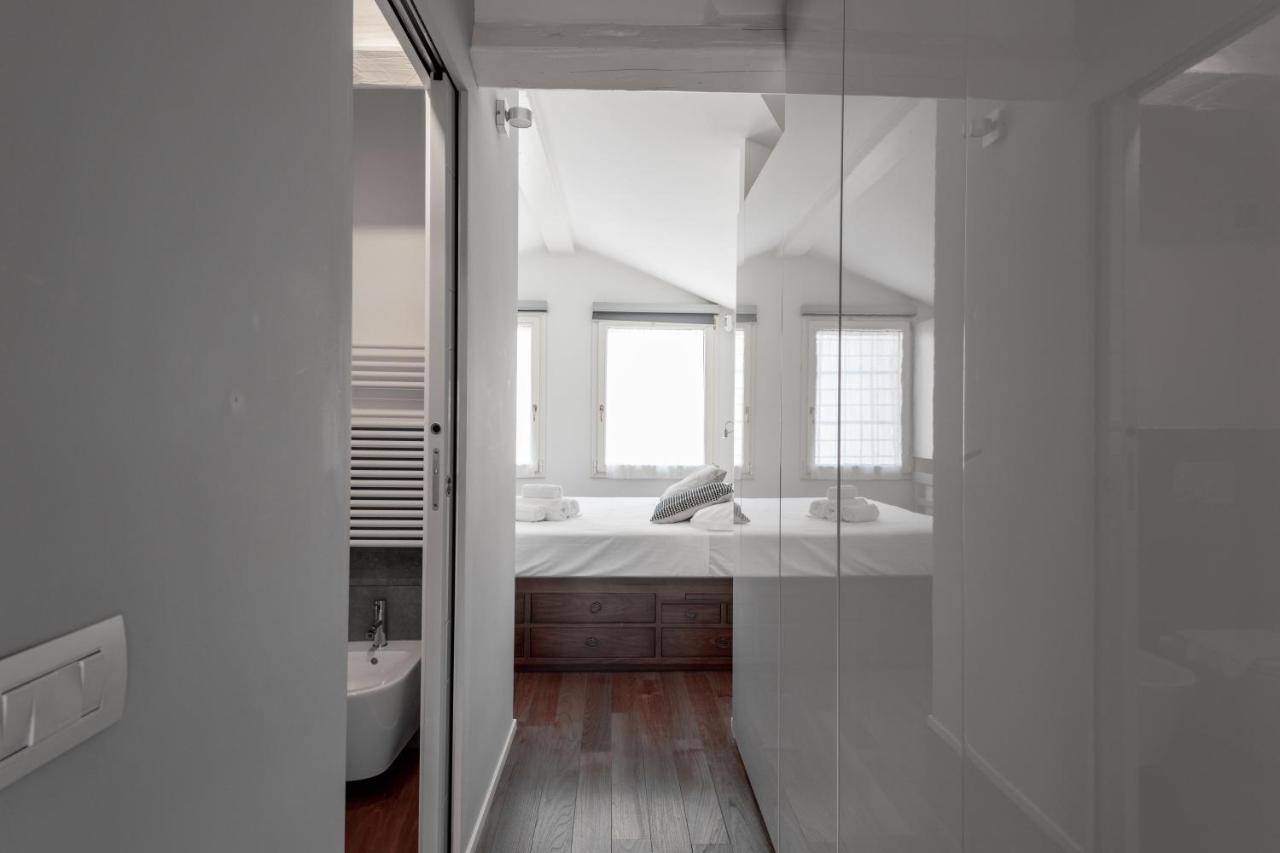Apartment Voghera Mailand
