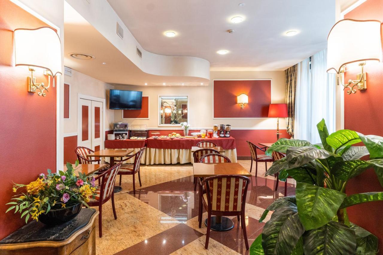Garda 3* Milan