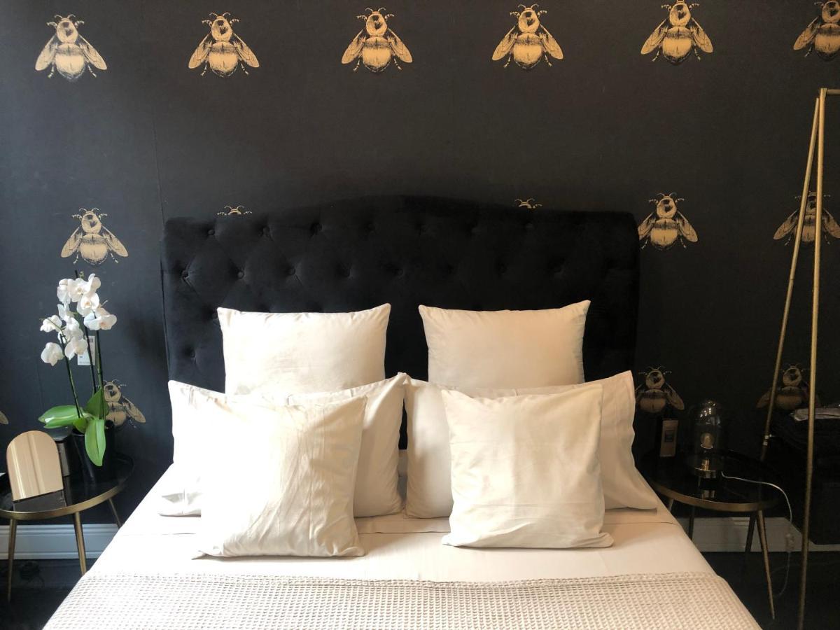 Bed & Breakfast Lippi 42 With Private Garden Milan