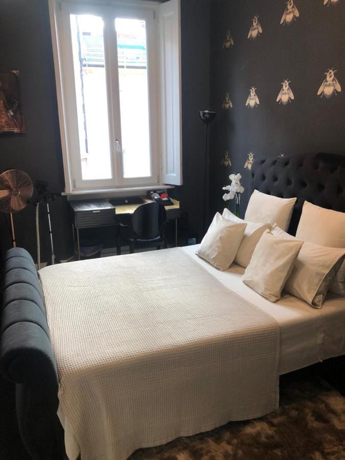 Lippi 42 With Private Garden Milan