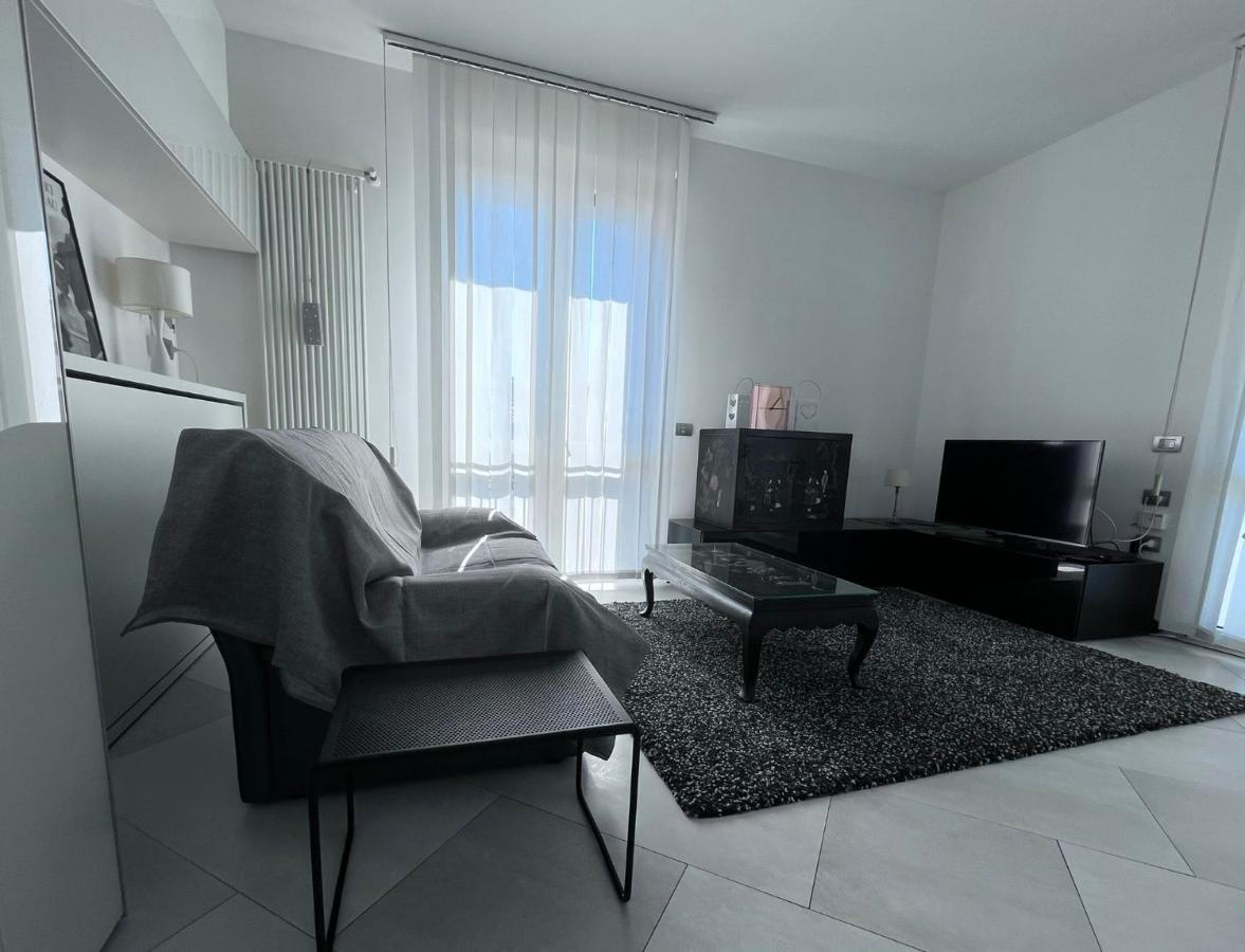 Fenix Apartment