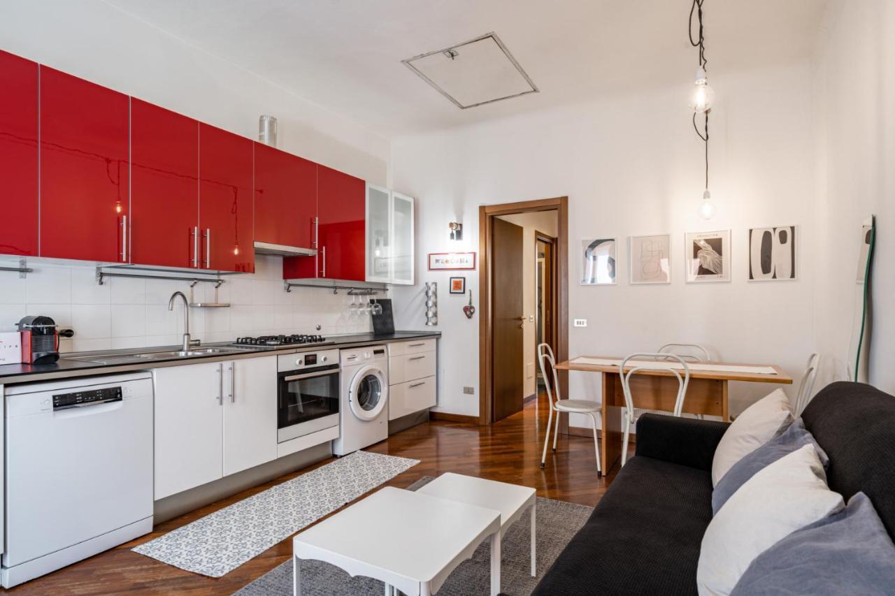 Easylife - Colorful In Porta Venezia District Milano