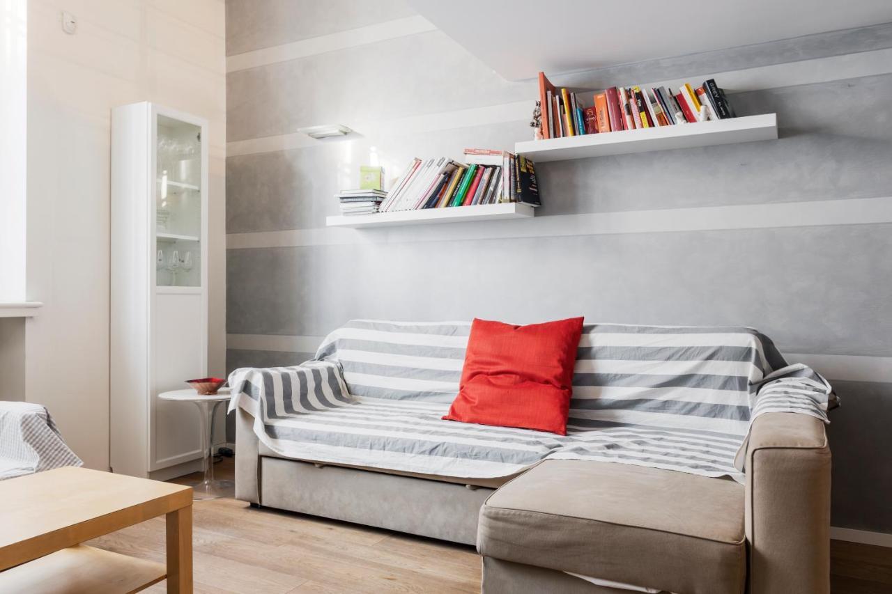 Awesome Loft In The Center Of *