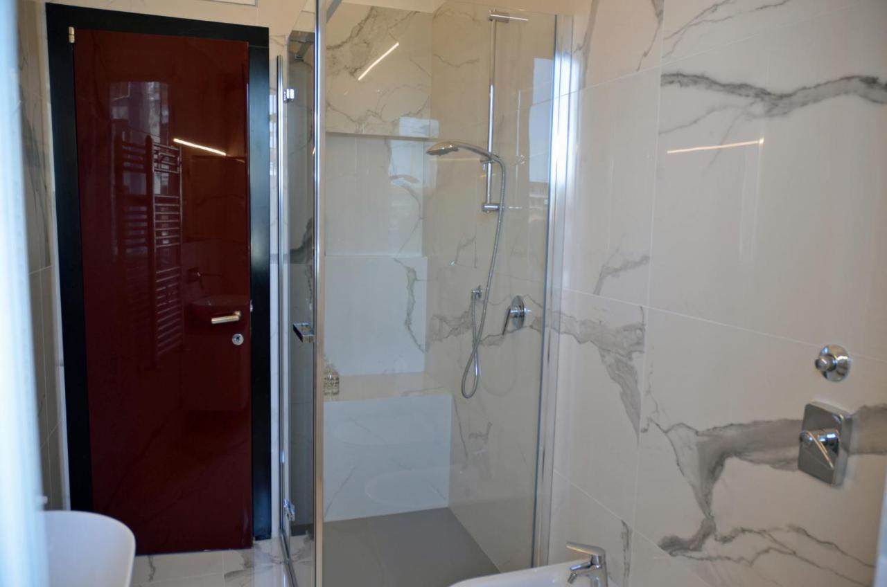 Apartment Youhosty - Savona 94 A