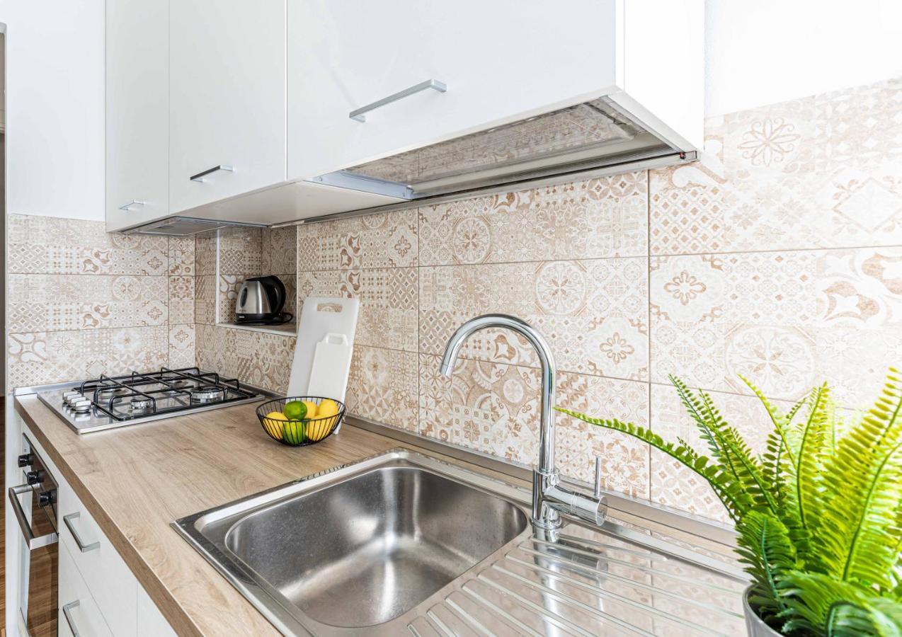 Joivy Adorable Flat With Balcony Appartamento *