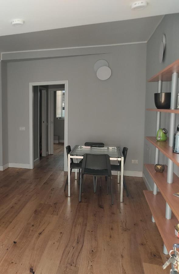 Life Apartment *
