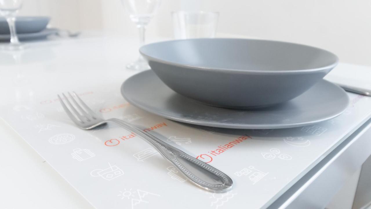 Leilighet Italianway - Agnesi 15 *