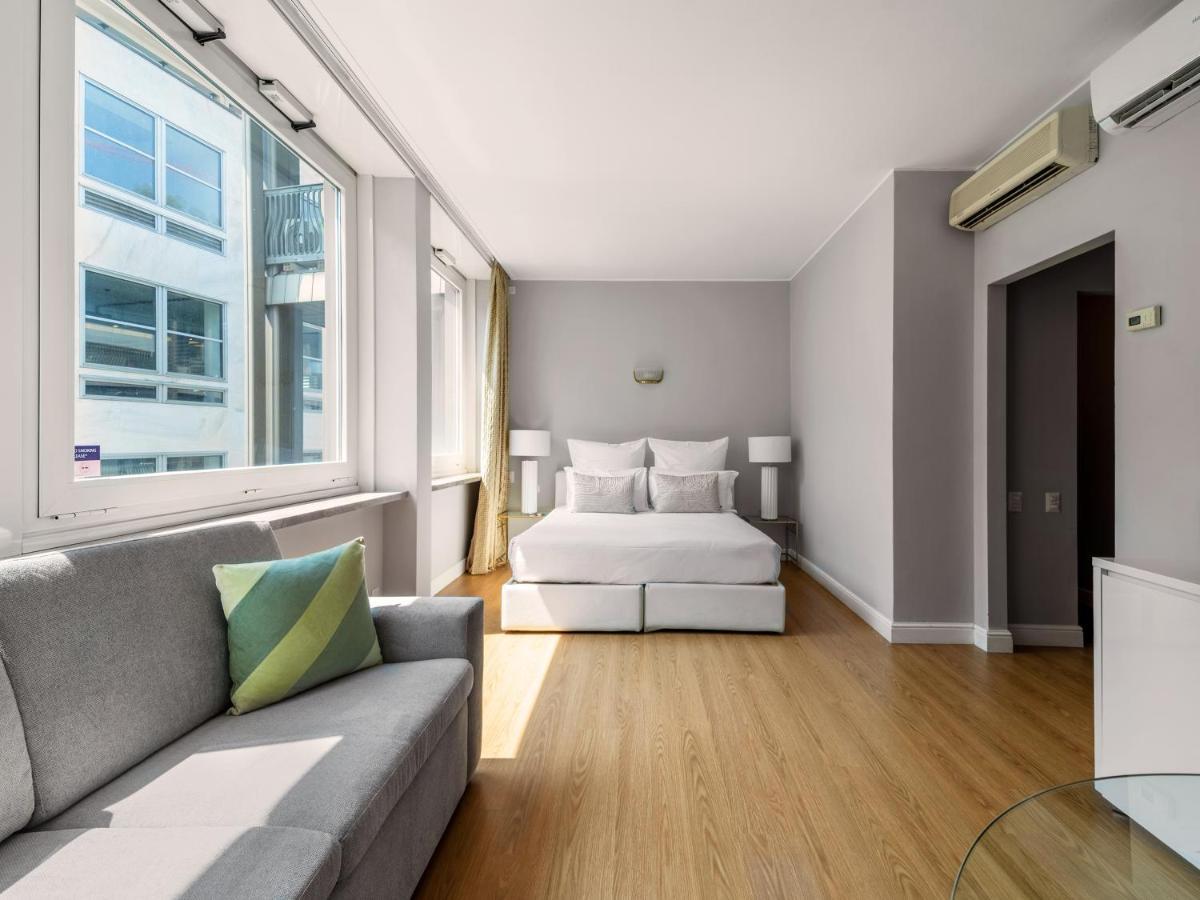Aparthotel Adore