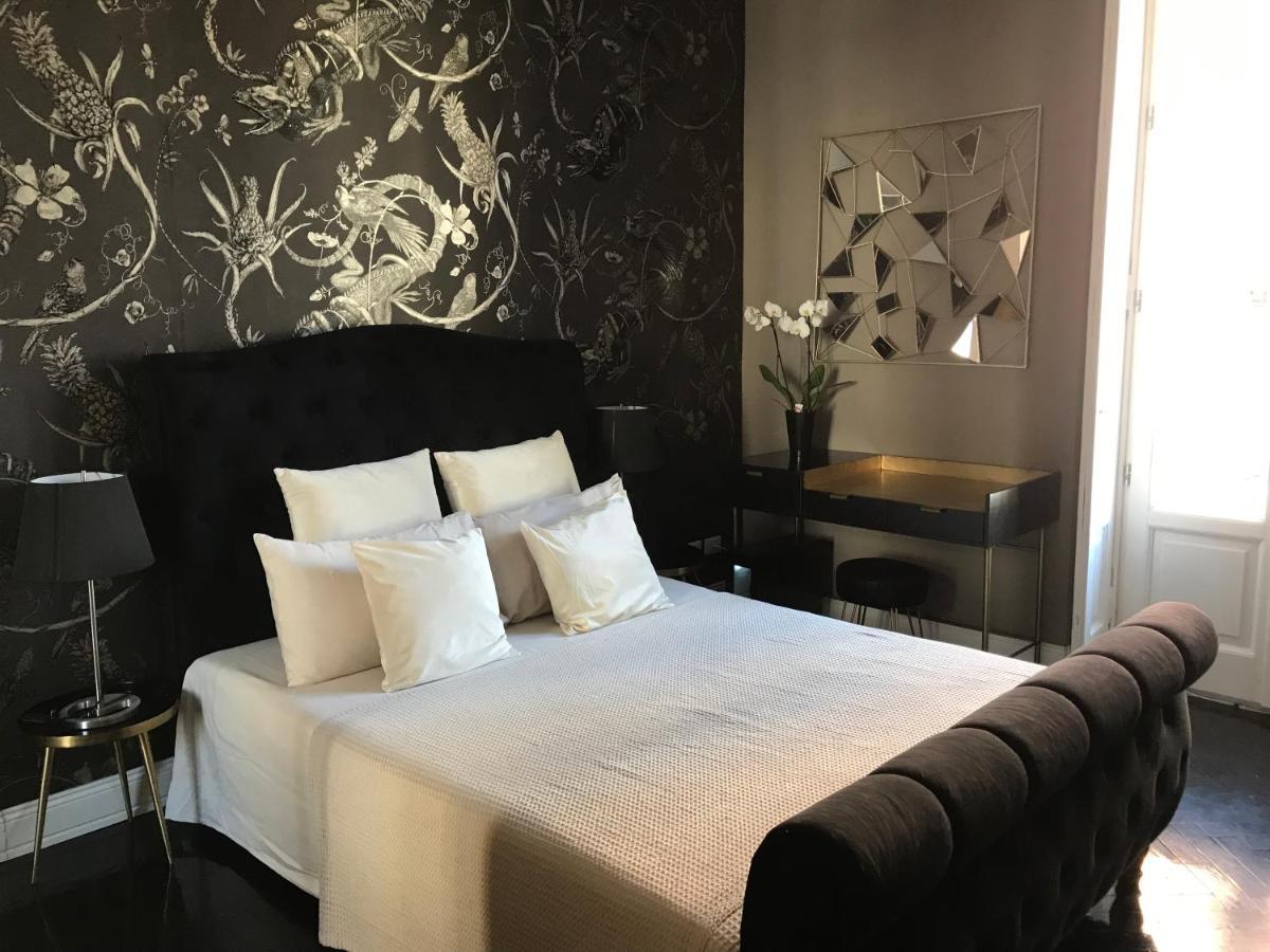 Lippi 42 With Private Garden Bed & Breakfast Milan
