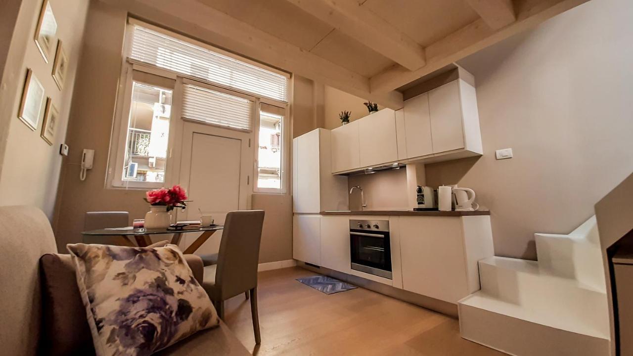 Joivy Sophisticated 2 Bedroom Loft For 4 Appartement Milaan