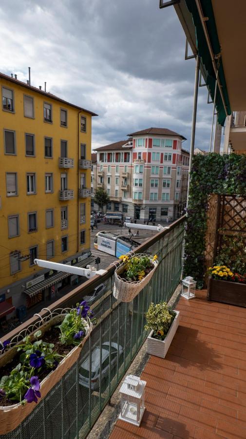 Beautiful Floral On Navigli Appartamento