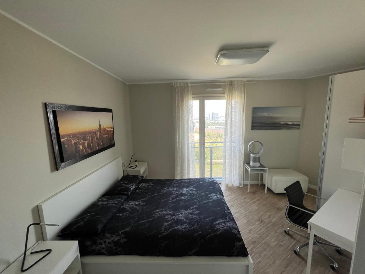 Apartment Skyline Fiera