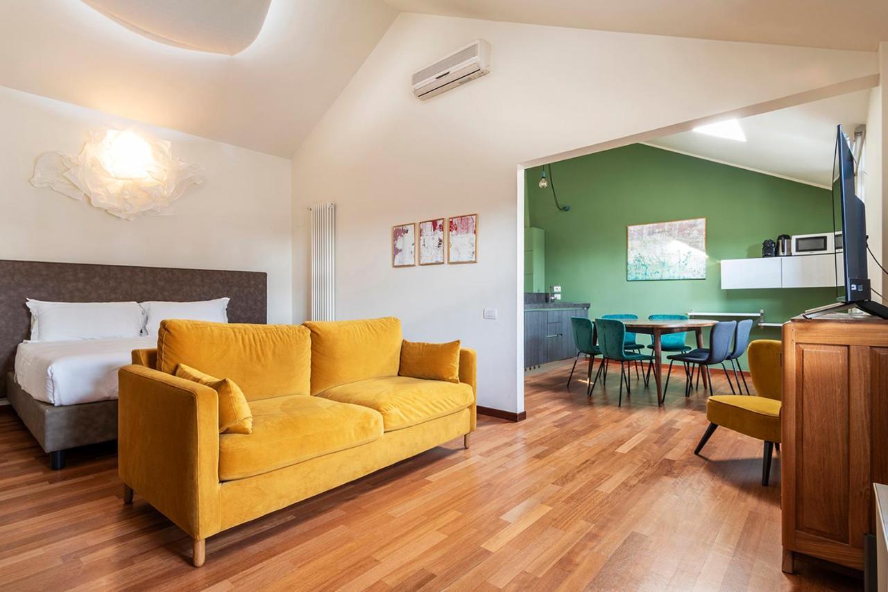 Easyhomes Duomo View Apartment