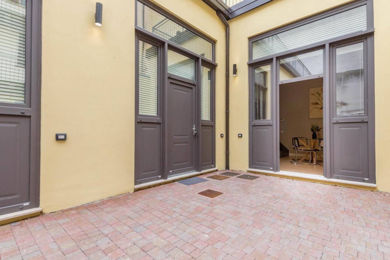 Leilighet Altido Gorgeous Loft For 4 Near Arco Della Pace *