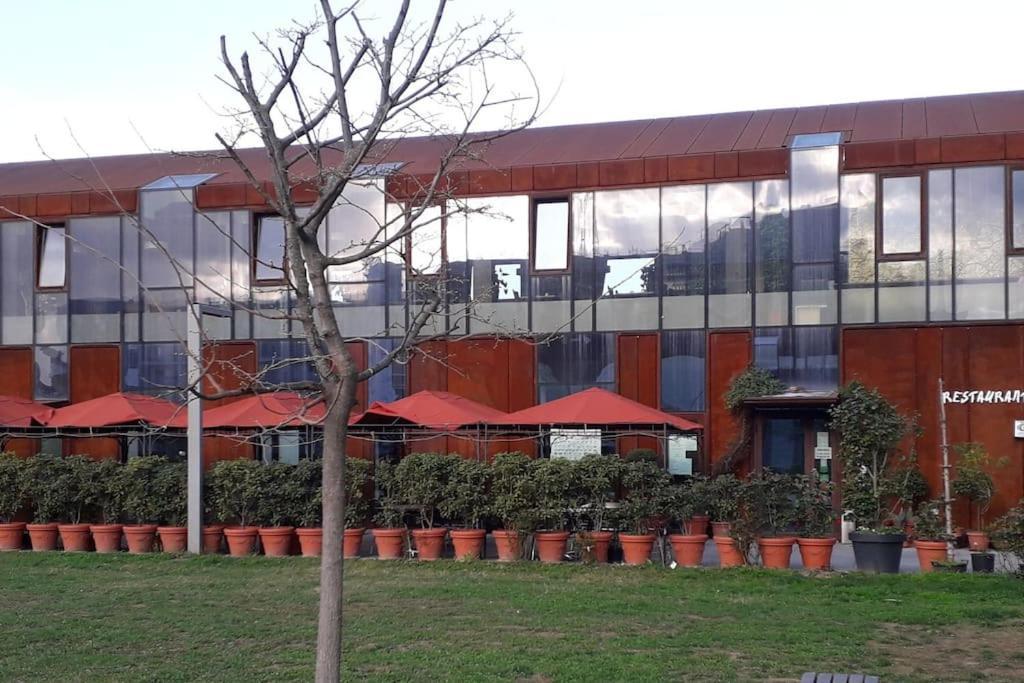 Apartment Skyline Fiera
