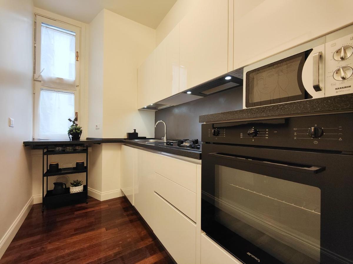 Lejlighed Designed Pop 2 Bedrooms, 2 Baths In Center - Wifi, Ac, Steps From Subway M1 And M2, Station And Airport Connected *