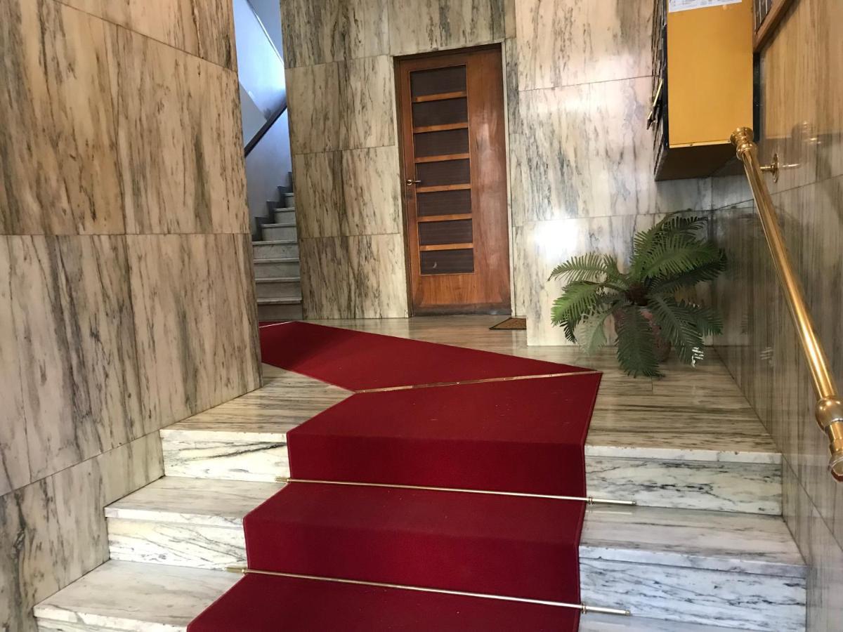 25 - Near Metro M3 * Milano
