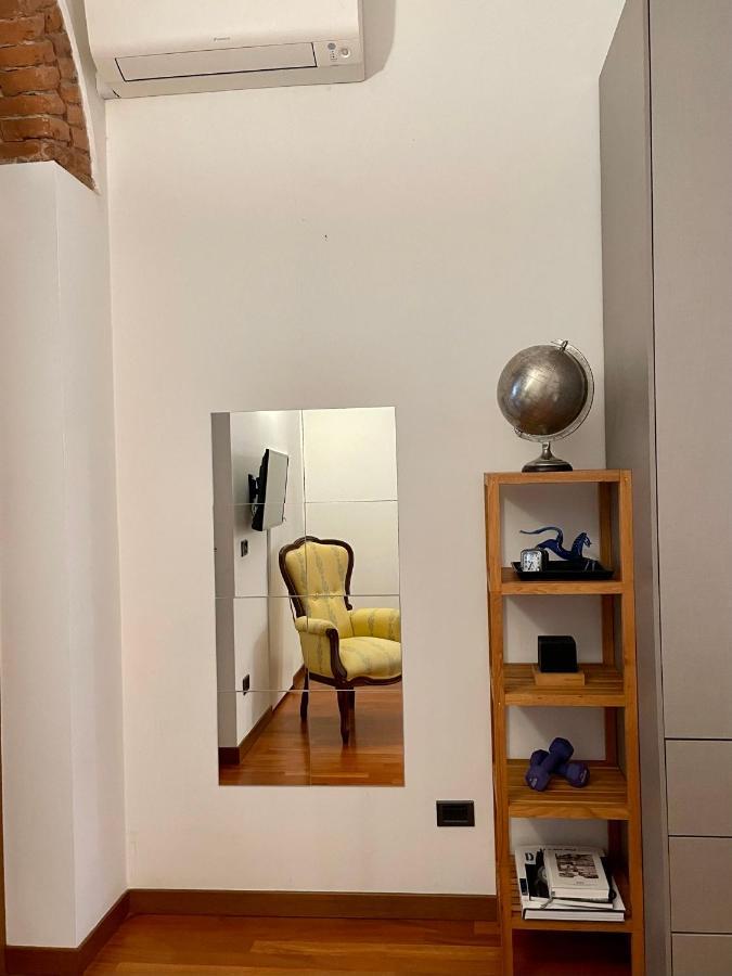 La Casa Di Ringhiera In Sarpi-sempione-moscova Milaan
