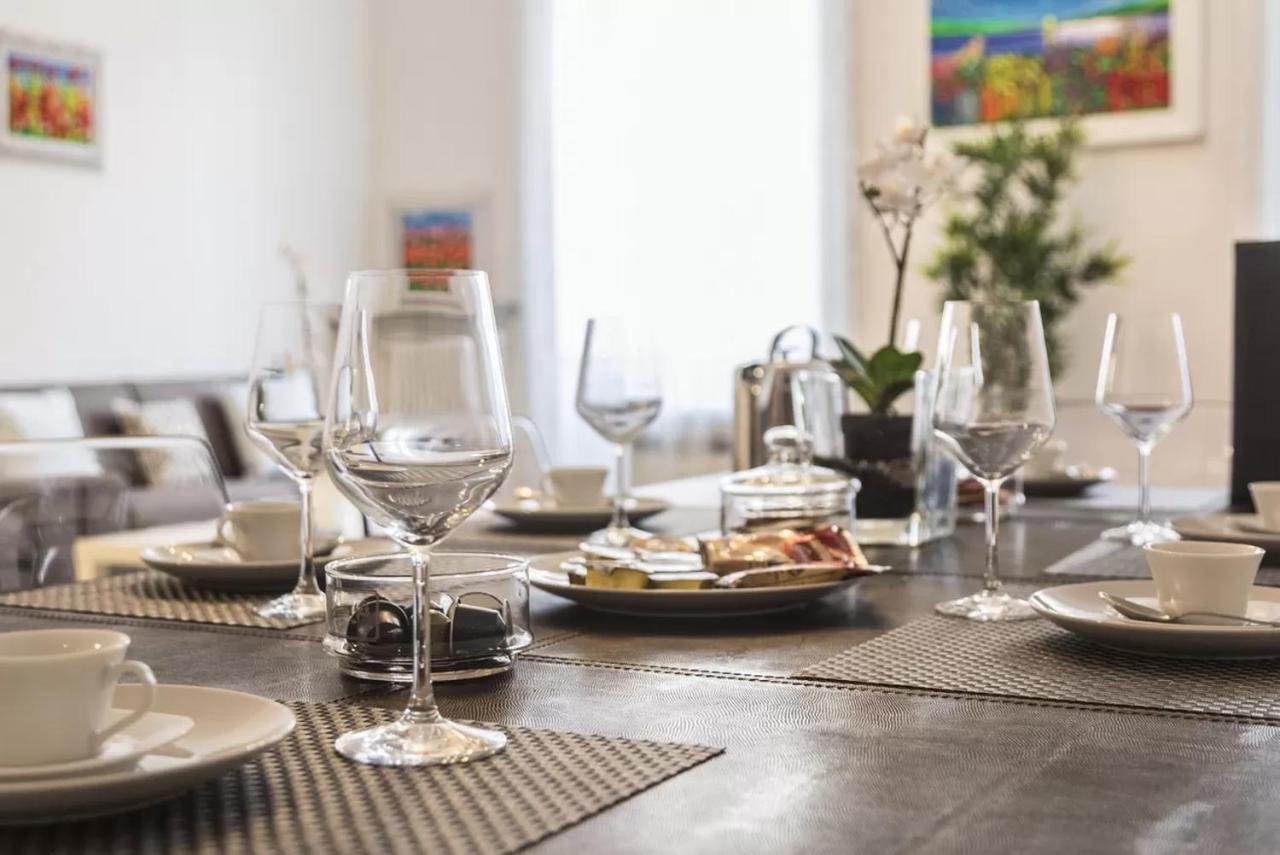 Apartment Porta Ticinese 24 *