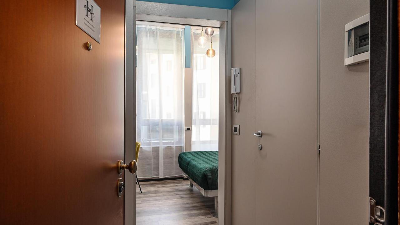 Italianway - Napo Torriani 22 D * Milano
