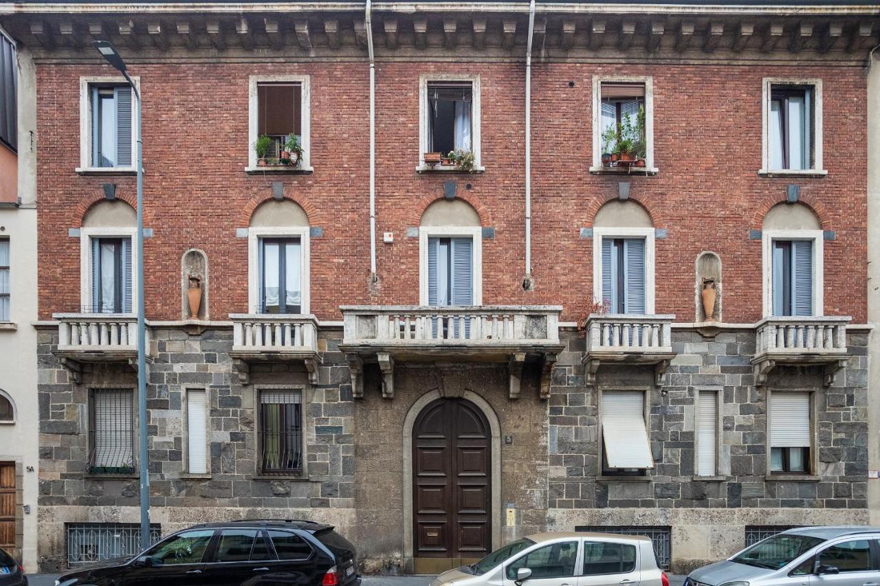 Leilighet Cozy Loft - Zona Certosa - Con Wi-fi & Netflix & Parking Free In The Street