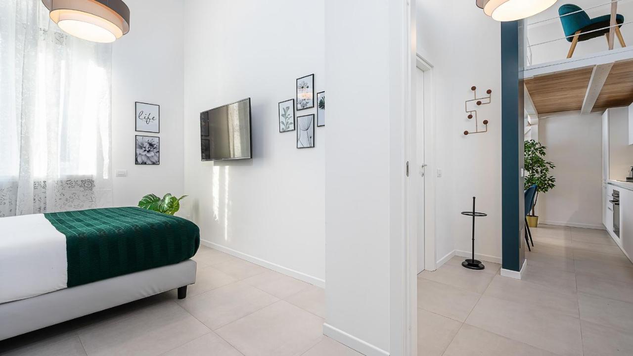 Classbnb - Due Moderni A 1km Dall'arco Della Pace Milan
