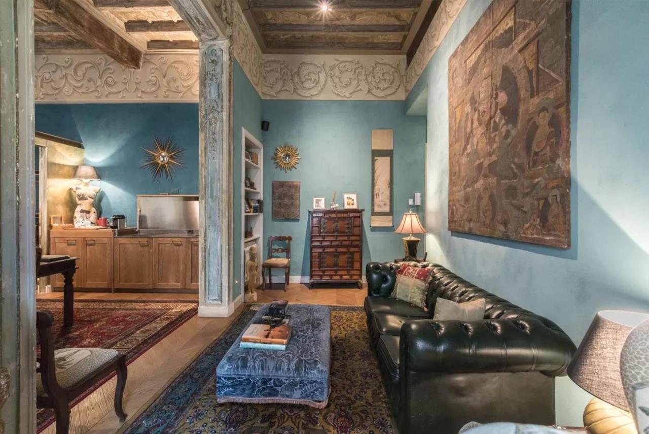 Italianway - Borgonuovo 12 Milaan
