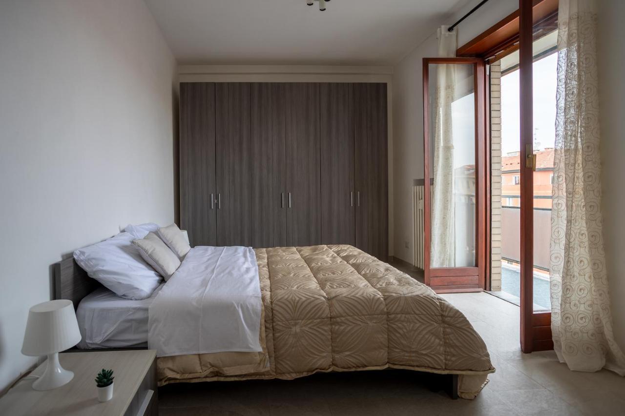 Free Parkinga Due Passi Da Navigli Con Balcone * Milano