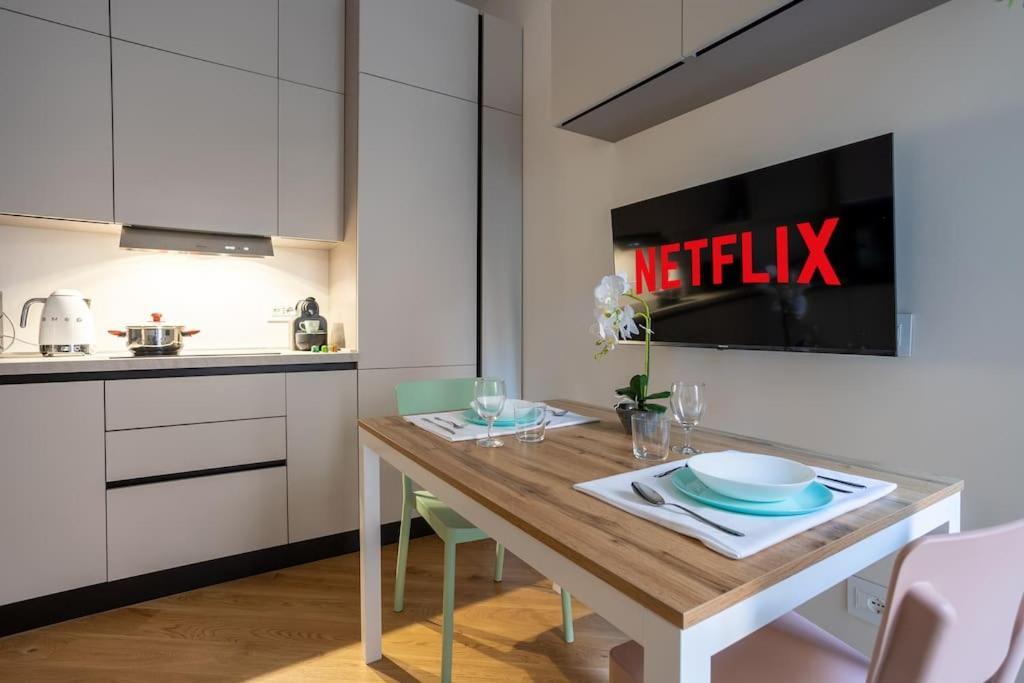 Duomo-fiera Mi Master Design Wifi+netflix Lejlighed *