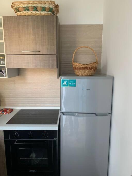 Cozy 1-room In Giambellino Appartement Milaan