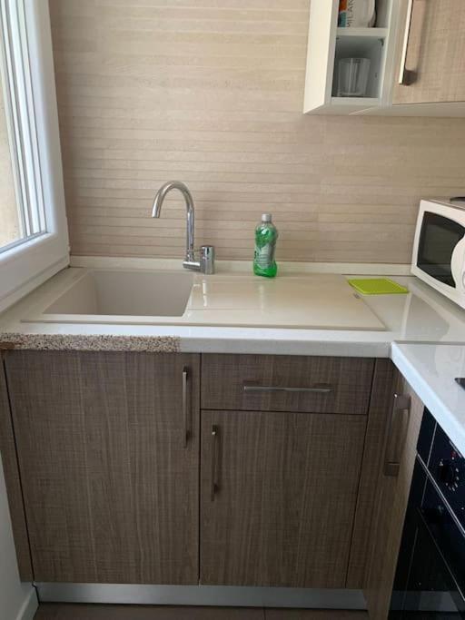 Appartement Cozy 1-room In Giambellino Milaan