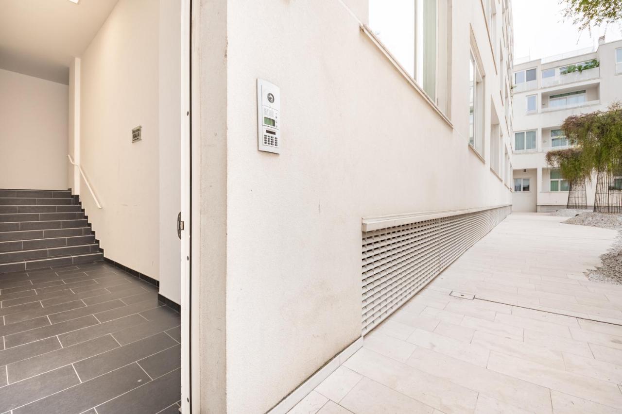 Appartement Bright Open Space Nearby Naviglio Pavese Milaan