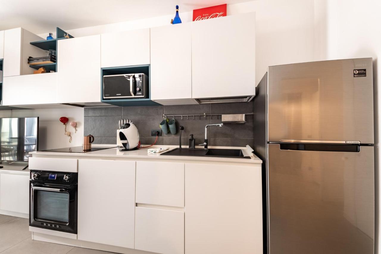 Renovated With Garden & Veranda! Apartment Mailand