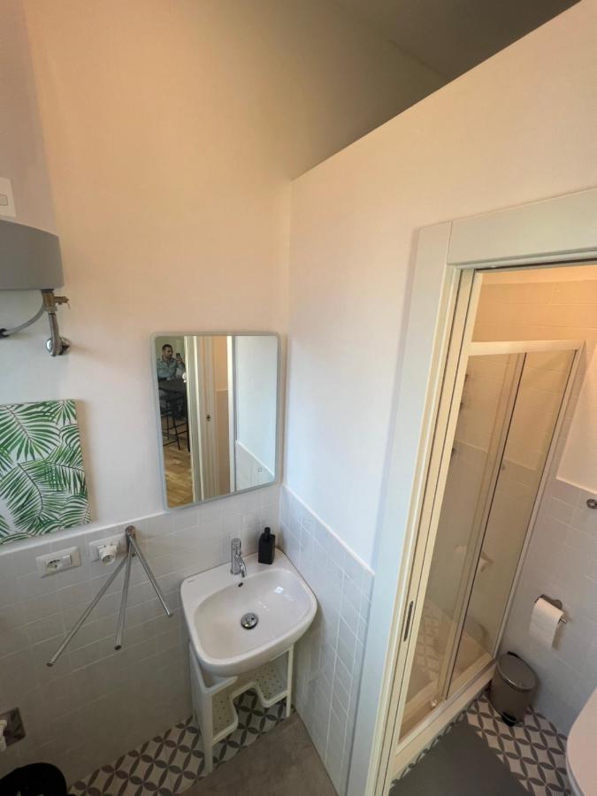 Nice And Comfy : Central Area Of Appartement *