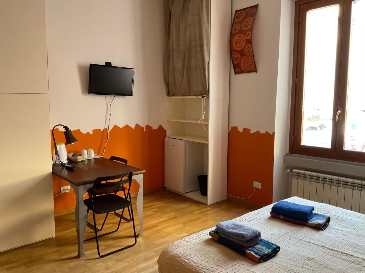 Isolab: Monolocale In Zona Isola Appartamento