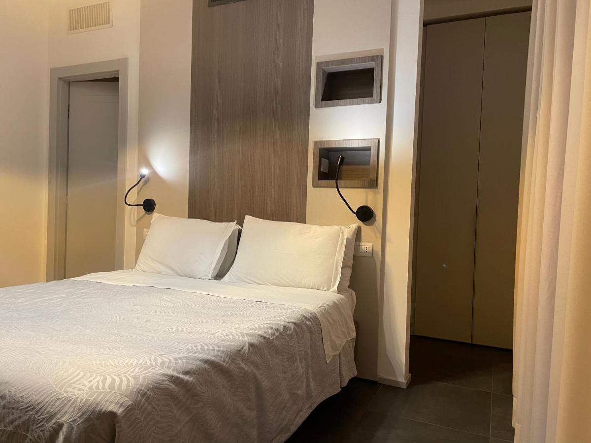 Guest house Enjoy Garden - Flavio Baracchini 9 - Milan