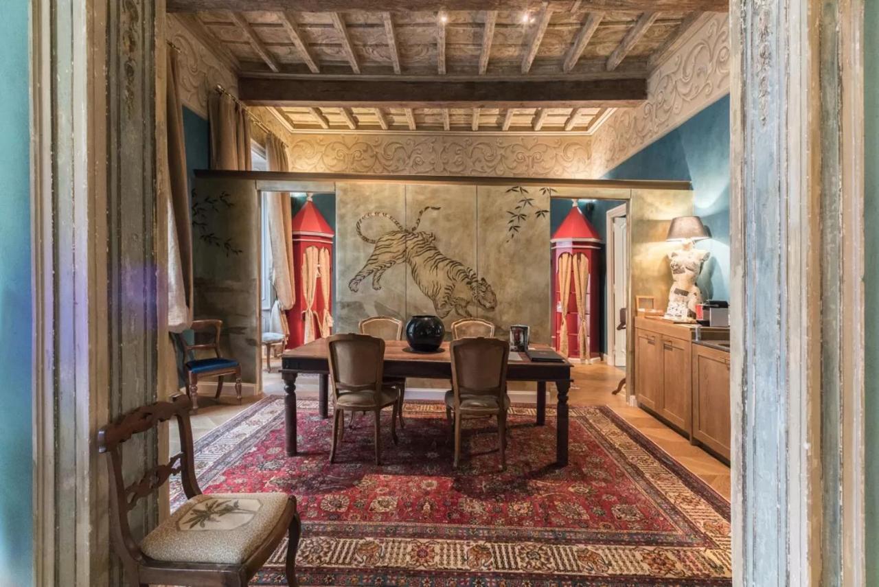 Italianway - Borgonuovo 12 Milaan