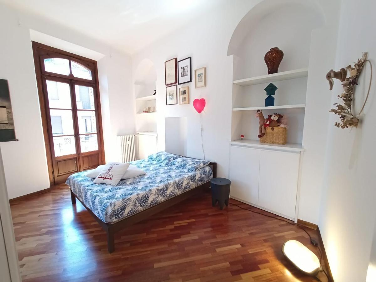 Charming Design Into Navigli District Appartamento *