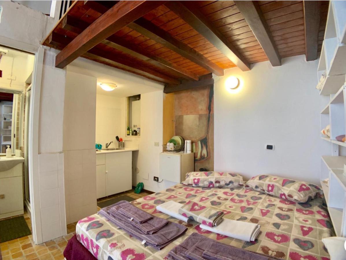 Flat Nirmala Studio-shop Appartement