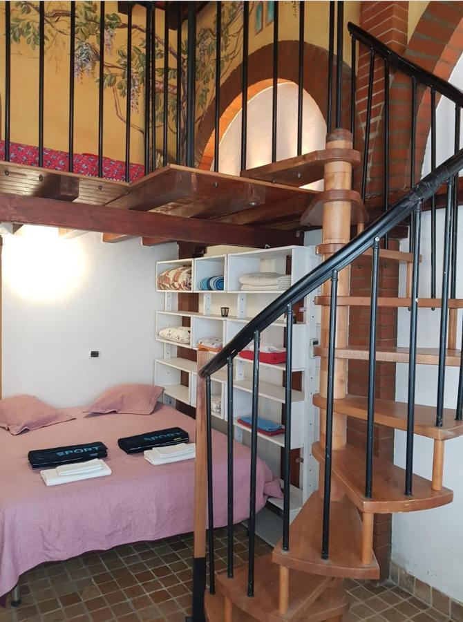 Flat Nirmala Studio-shop Appartement