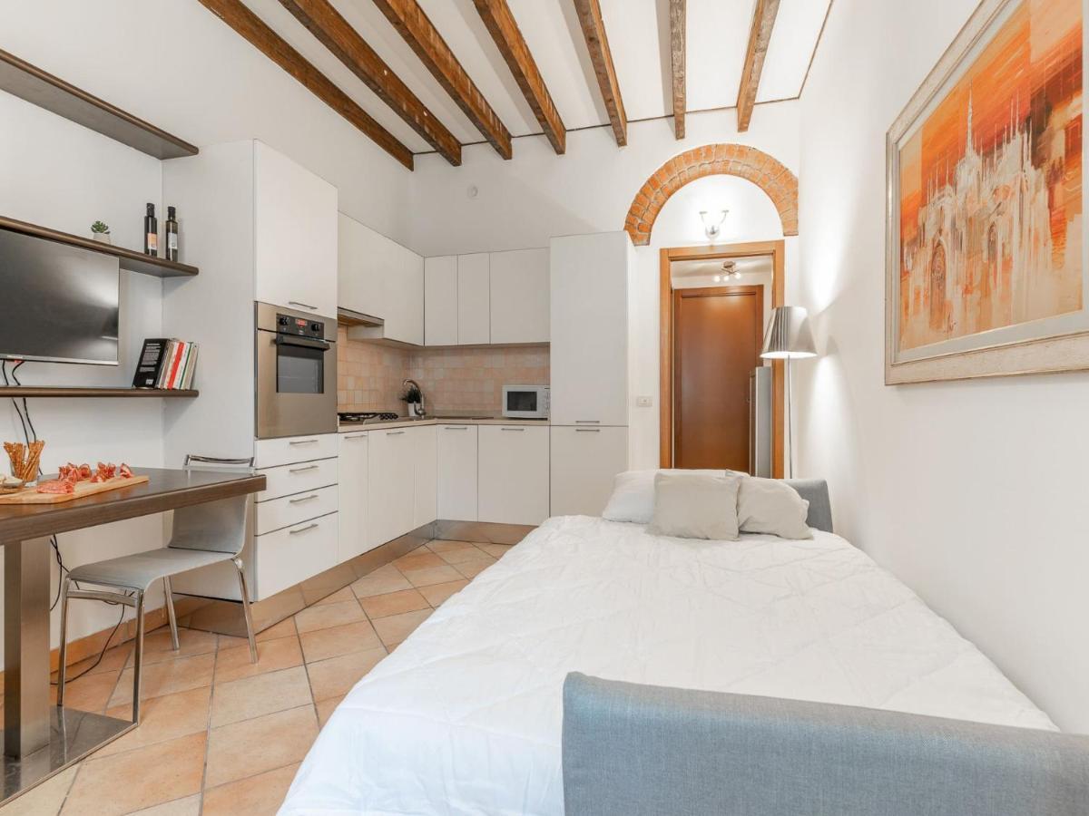 The Best Rent - Bright One Bedroom In Corso Lodi Area Milan