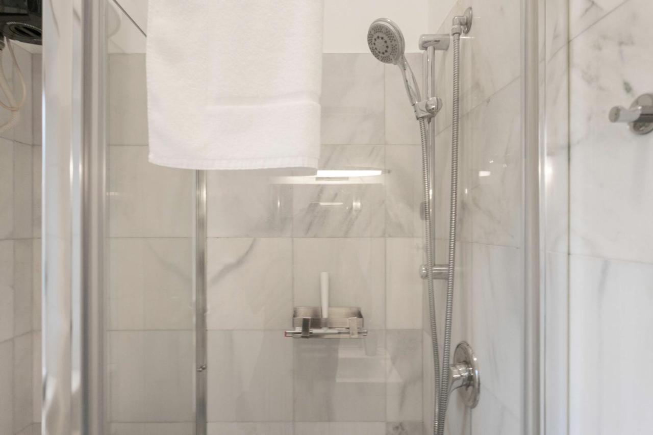 Luna Homes - In Corso Sempione Apartment Milan