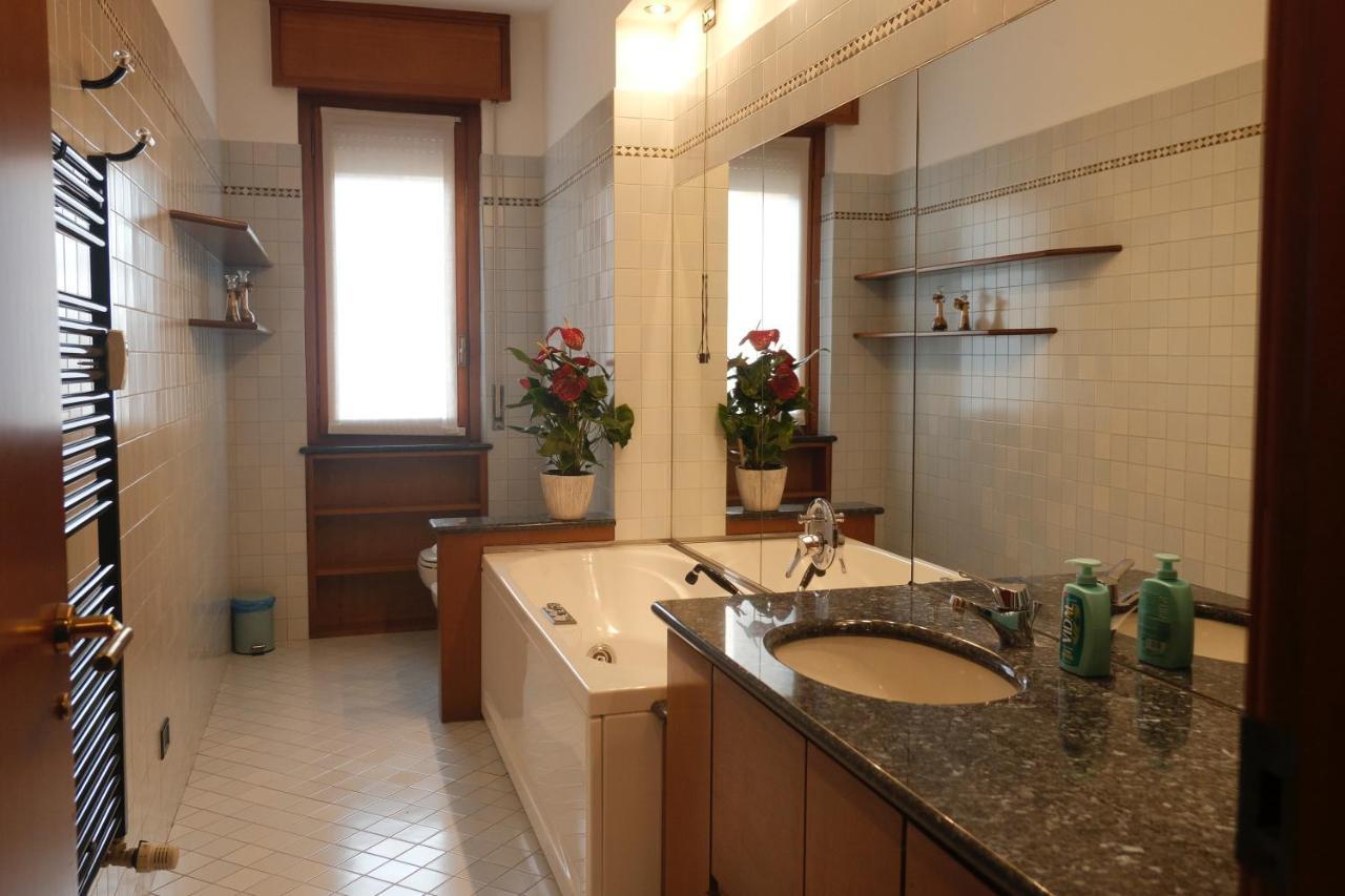 Apartment Emeraldway - Bellissimo In Zona Sempione-tre Torri Mailand